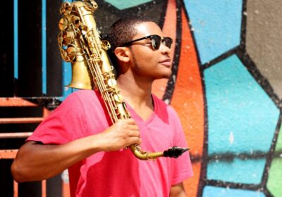 Saxophone Serenade: Beginners’ Guide to Online Saxophone Classes