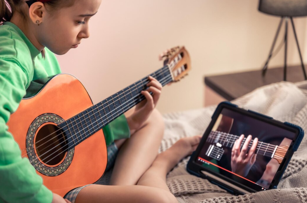 Unleashing Your Potential: The Power of Online Guitar Lessons