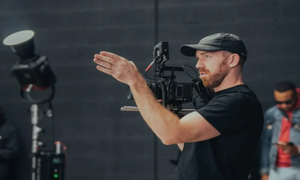 Why do many executives find inspiration in independent filmmaking?