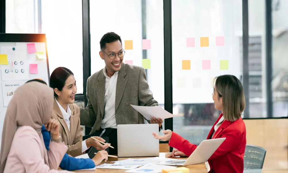 What to Ask Corporate Team Building Companies Before Booking an Event